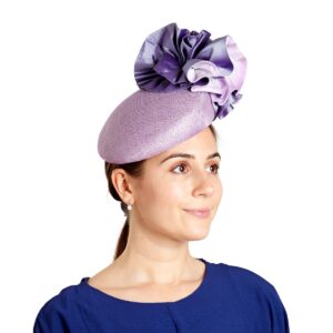 Louisa - in lilacs - Image 5