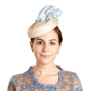 Henrietta - in blue - Image 2