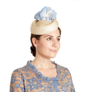 Henrietta - in blue - Image 3