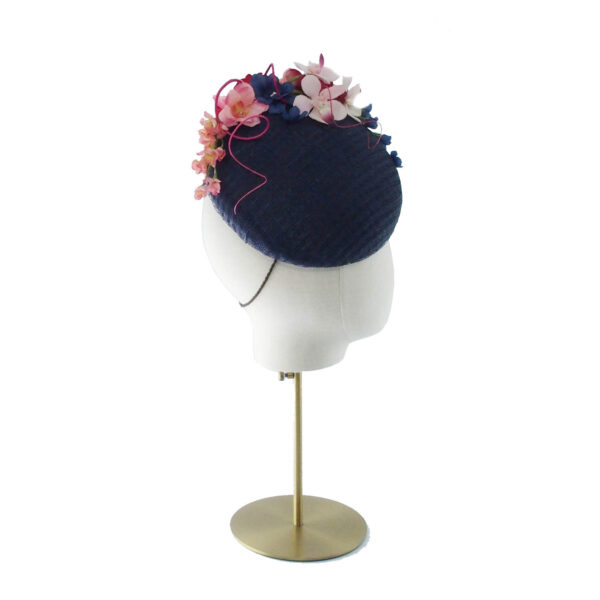 Carla beret in navy - Image 2