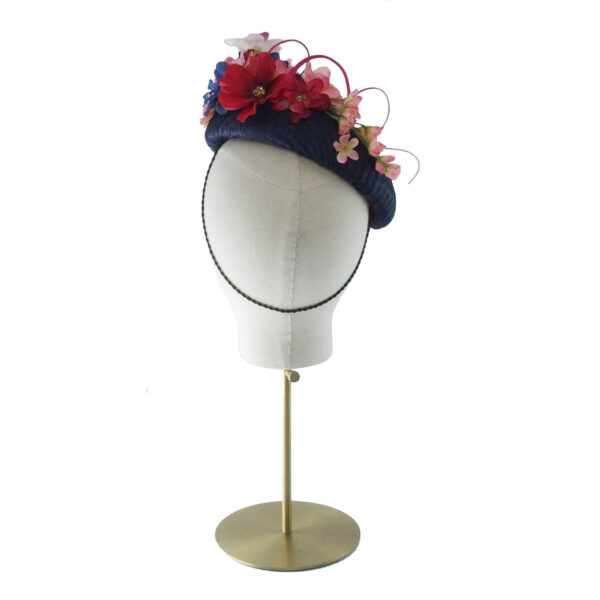 Carla beret in navy - Image 3