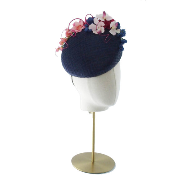 Carla beret in navy - Image 6