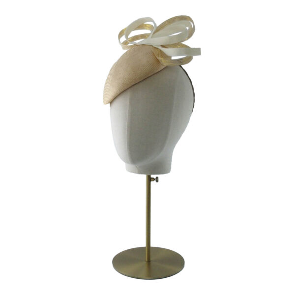 Charlotte beret in golds - Image 5